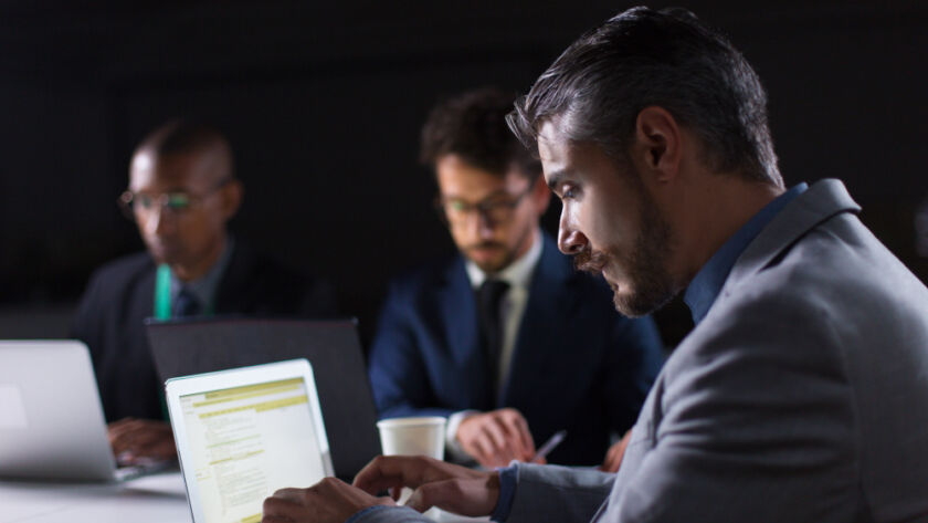 What features should startups priorities when choosing payroll software to match their personalized needs?